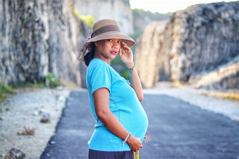 1 in 10 Filipino girls between 15-19 is already a mother, or <b>pregnant</b>. . Teenage pregnancy in the philippines 2022